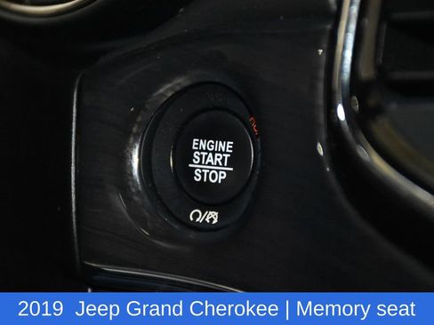 Used 2019 Jeep Grand Cherokee Overland image 13