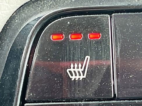 Used 2024 Honda Pilot Touring image 19