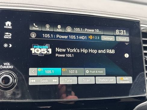 Used 2022 Honda Pilot Sport image 9