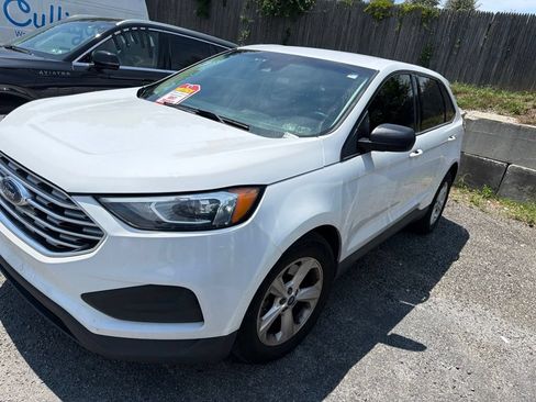 Used 2020 Ford Edge SE AWD/4WD image 3