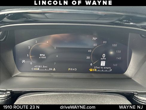 Used 2022 Lincoln Corsair Reserve w/ Equipment Group 201A AWD/4WD image 17