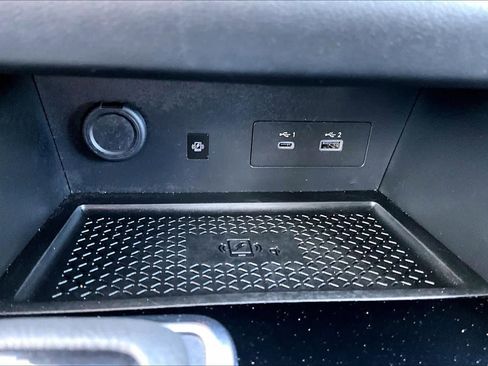 Used 2025 Nissan Pathfinder SL image 31