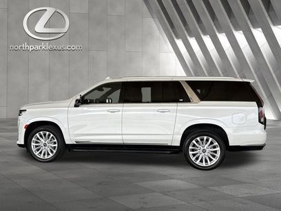 Used 2021 Cadillac Escalade ESV Luxury w/ LPO, Illumination Package