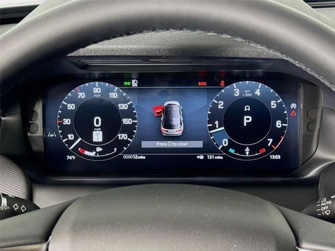 Used 2026 Land Rover Discovery Sport Landmark AWD/4WD image 13
