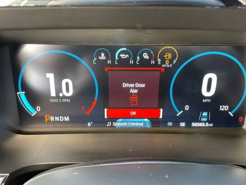 Used 2022 Ford F150 Lariat w/ Equipment Group 502A High image 25