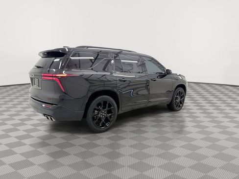 Certified 2024 Chevrolet Traverse RS w/ LPO, Floor Liner Package image 12