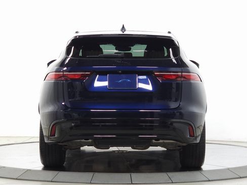 Used 2022 Jaguar F-PACE S image 5