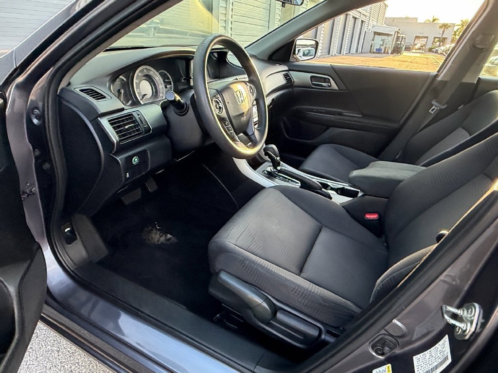 Used 2015 Honda Accord LX image 11