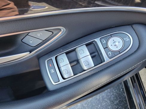 Certified 2017 Mercedes-Benz S 550 Sedan image 21