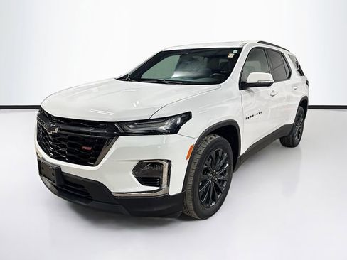 Used 2023 Chevrolet Traverse RS w/ LPO, Floor Liner Package AWD/4WD image 3