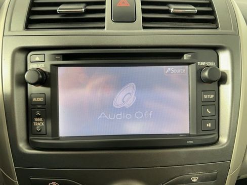 Used 2013 Toyota Corolla LE w/ Premium Pkg image 20