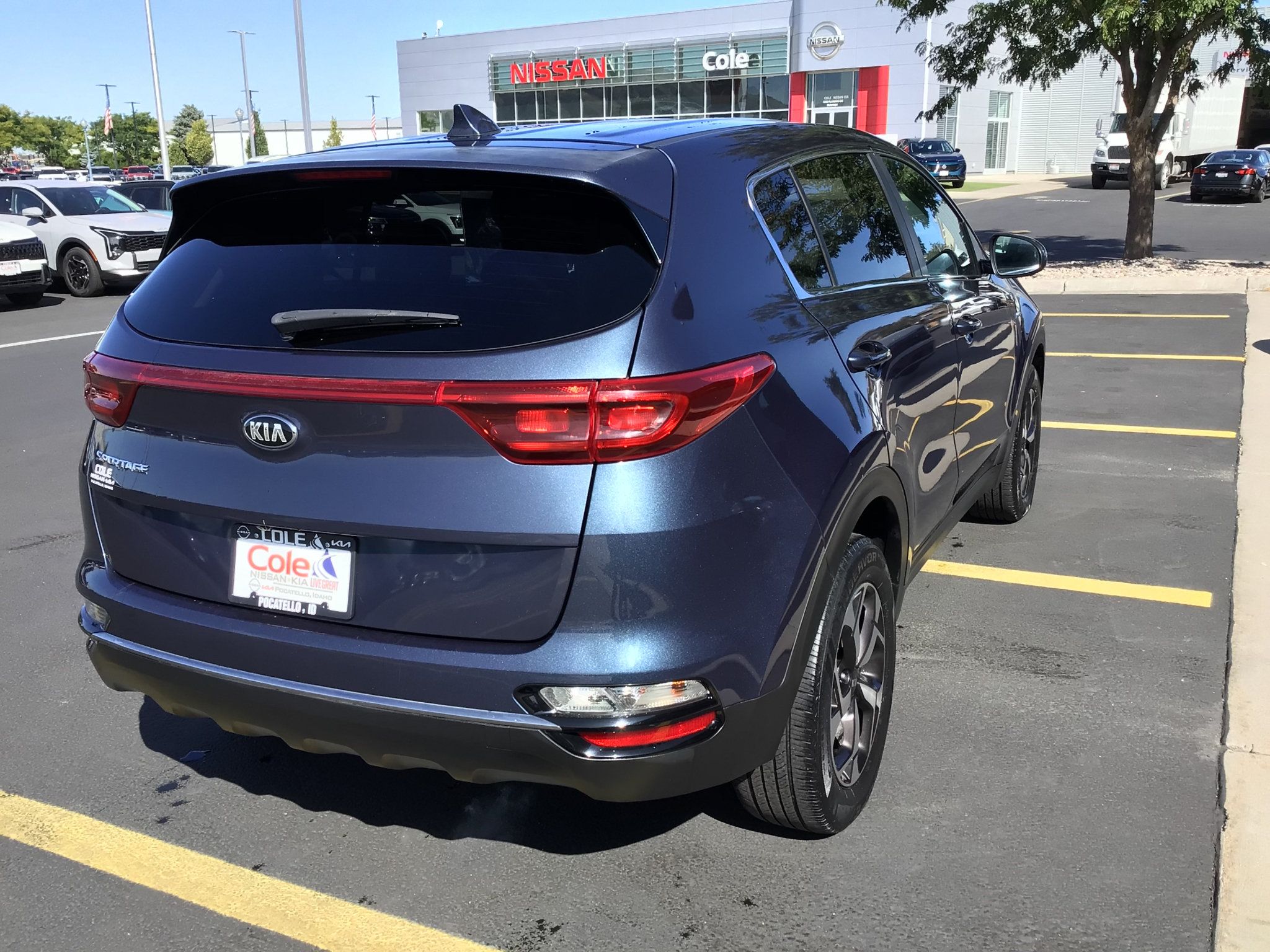 Used 2020 Kia Sportage LX AWD/4WD image 5