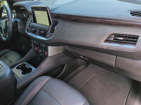 Used 2023 Chevrolet Tahoe Z71 w/ Luxury Package image 24