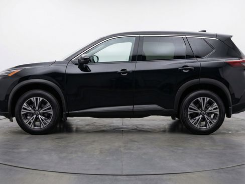 Used 2025 Nissan Rogue SV image 5