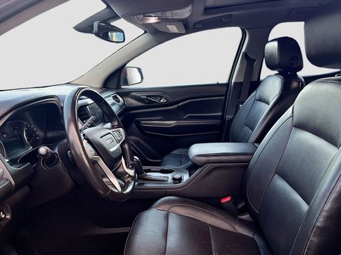 Used 2019 GMC Acadia SLT w/ LPO, Floor Liner Package image 21