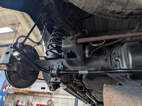 Used 2011 RAM 1500 ST w/ ST Popular Equipment Group AWD/4WD image 35