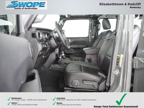 Used 2022 Jeep Wrangler Unlimited Sahara w/ Cold Weather Group AWD/4WD image 12