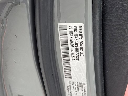 Used 2022 Dodge Durango R/T w/ Blacktop Package AWD/4WD image 29