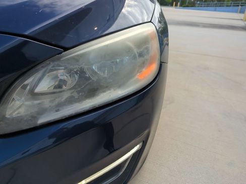 Used 2014 Volvo S60 T5 image 9