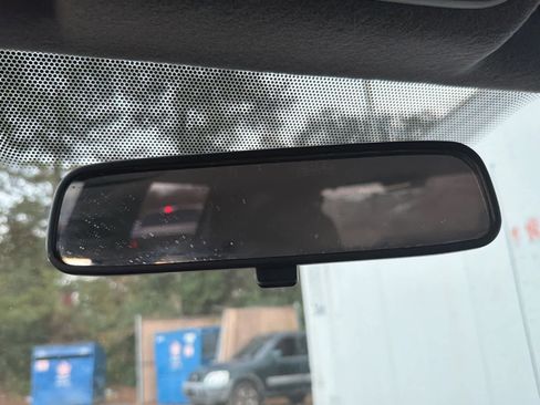 Used 2004 Honda CR-V LX image 23