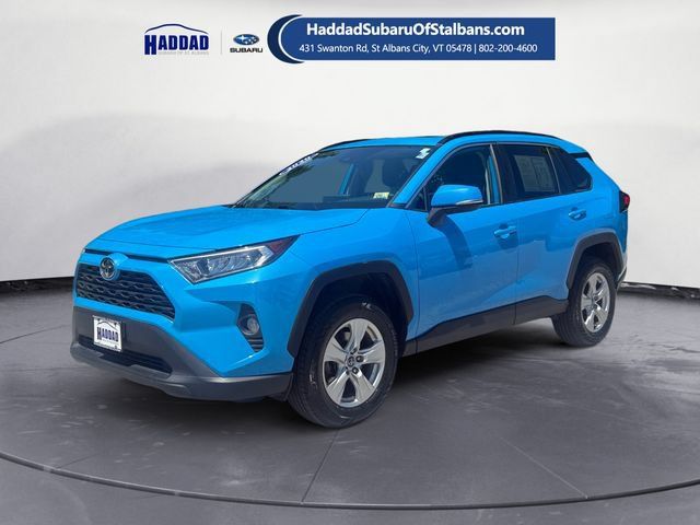 Used 2020 Toyota RAV4 XLE w/ Convenience Package AWD/4WD image 1