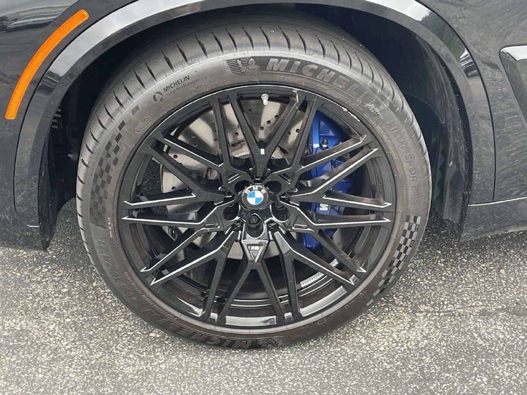 Used 2026 BMW X5 M Competition w/ Executive Package AWD/4WD image 8