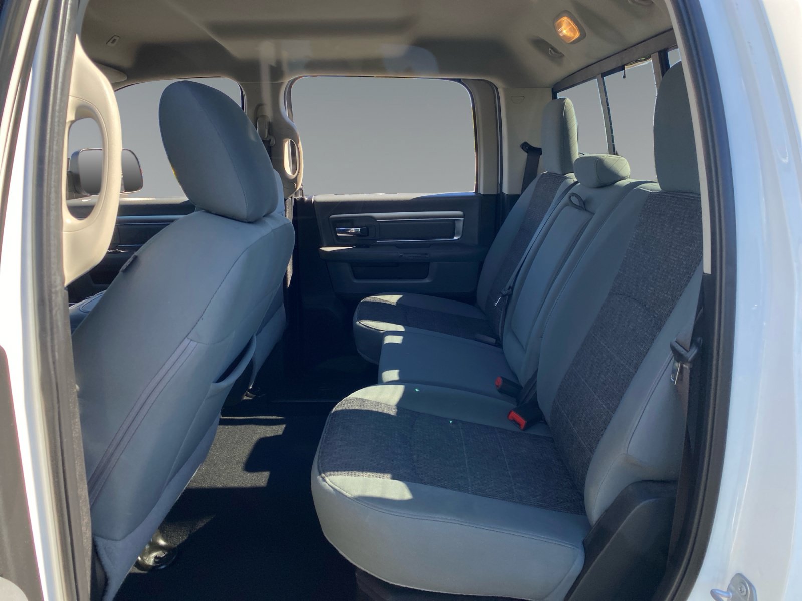 Used 2018 RAM 3500 Big Horn w/ Max Tow Package AWD/4WD image 13