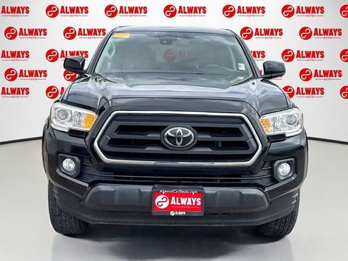 Used 2021 Toyota Tacoma SR5 w/ SR5 Appearance Package (SM) RWD image 2