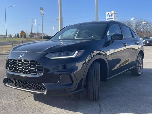 New 2026 Honda HR-V LX image 18