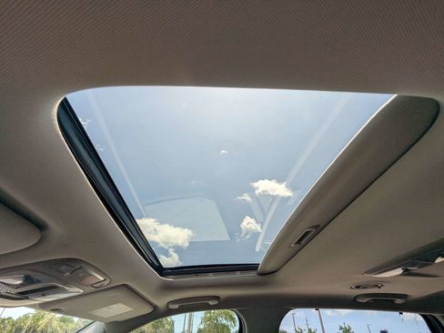 Used 2024 Kia Telluride EX FWD image 23