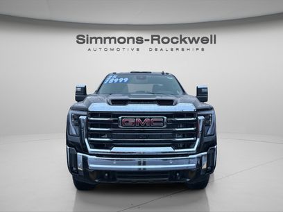 New 2025 GMC Sierra 2500 SLT w/ SLT Premium Package