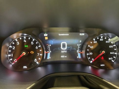 New 2025 Jeep Compass Latitude w/ Sun & Sound Group image 9