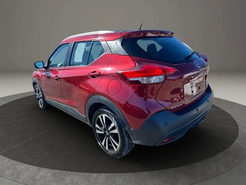 Used 2020 Nissan Kicks SV image 6