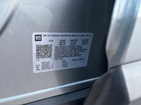 Used 2025 Chevrolet Equinox LT image 28