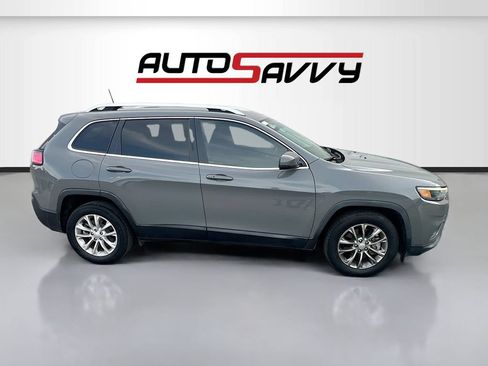 Used 2021 Jeep Cherokee Latitude Lux w/ Comfort/Convenience Group FWD image 8