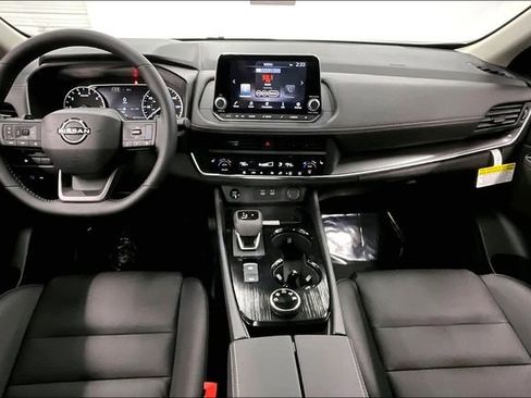 New 2026 Nissan Rogue Dark Armor image 6