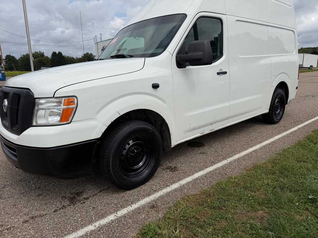 Used 2019 Nissan NV 2500 S RWD image 3