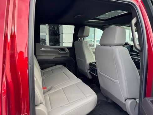 Used 2025 Chevrolet Silverado 1500 LTZ w/ LTZ Premium Package image 12