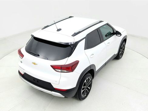 Used 2025 Chevrolet TrailBlazer LT image 17