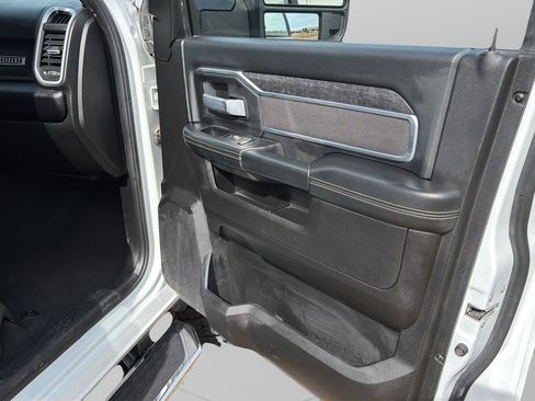 Used 2024 RAM 2500 Big Horn image 10