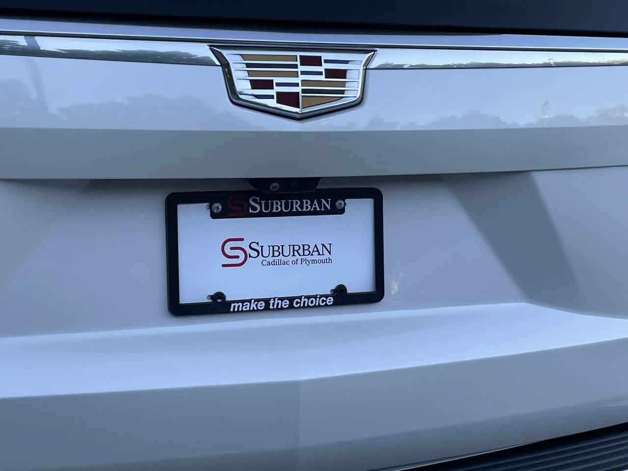 Certified 2023 Cadillac Escalade Premium Luxury w/ LPO, Floor Liner Package AWD/4WD image 47
