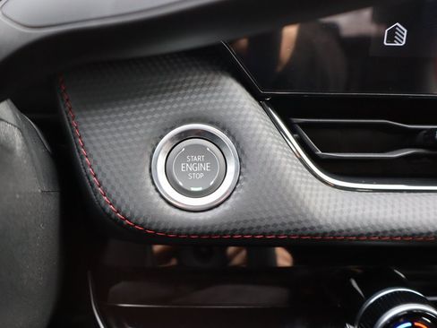 New 2026 Chevrolet Equinox RS image 11