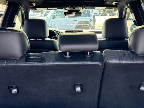 Used 2022 Hyundai Santa Fe Calligraphy image 11