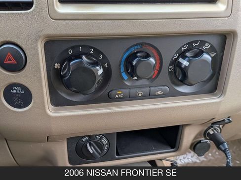 Used 2006 Nissan Frontier SE w/ (P01) Power Pkg AWD/4WD image 21