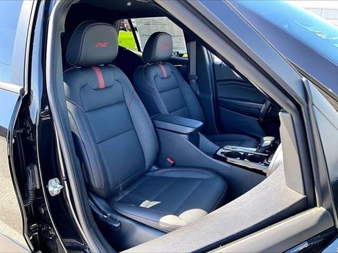 New 2026 Chevrolet Trax RS w/ Sunroof Package FWD image 29