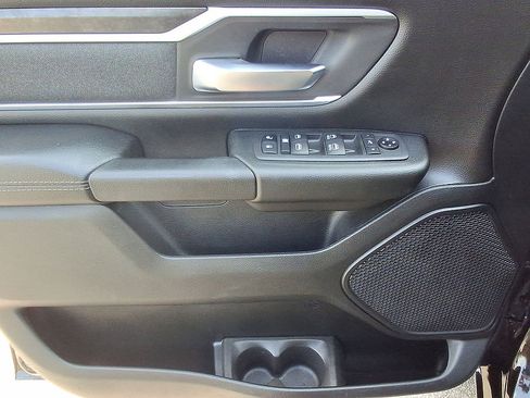 Used 2021 RAM 1500 Big Horn AWD/4WD image 16