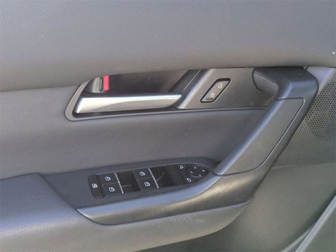 Used 2025 MAZDA CX-50 AWD 2.5 S w/ Premium Package image 16