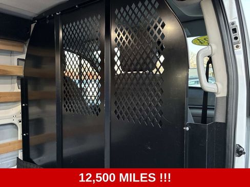 Used 2024 Ford Transit 250 Low Roof w/ Exterior Upgrade Package image 12