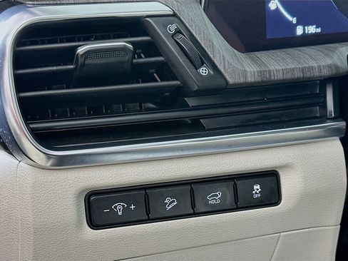 Used 2024 Kia Telluride SX Prestige image 10