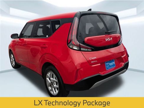 Used 2024 Kia Soul LX w/ Option Group 015 image 5